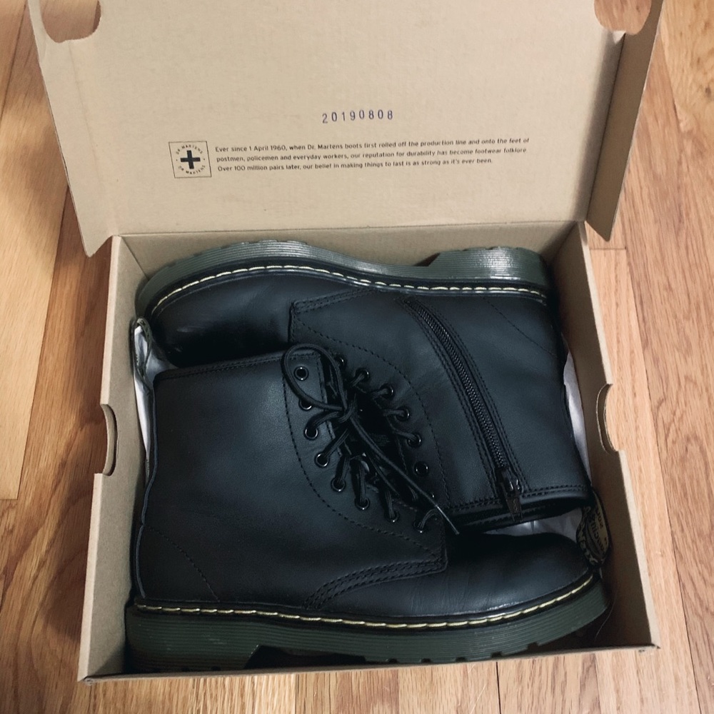 WORN TWICE DR. MARTENS